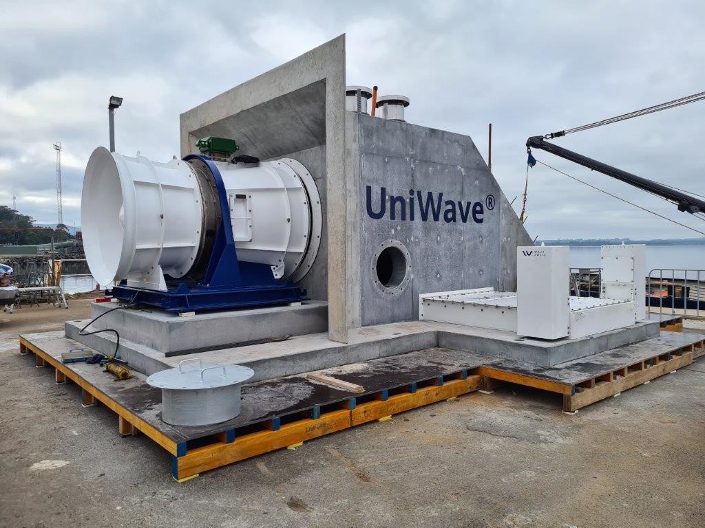 Waveswell UniWave® ready to deploy